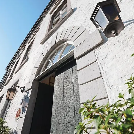 Cozy In A 16th Century Castle Aywaille