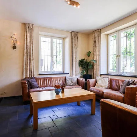 Cozy In A 16th Century Castle * Aywaille